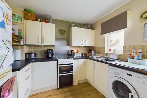 2 bedroom end of terrace house for sale, Clover Fields, Nottingham NG14