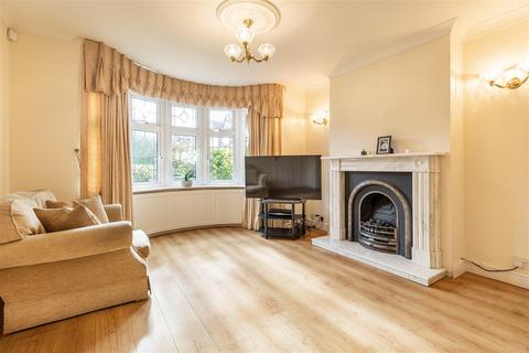 29 Laburnum Road, Coopersale, Epping, CM16 7RA