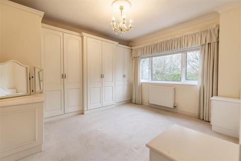 29 Laburnum Road, Coopersale, Epping, CM16 7RA