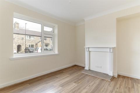 15 Manor Crescent, Pool In Wharfedale, Otley, LS21 1ND