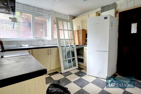 2 bedroom apartment for sale, Crathie Close, Wyken, Coventry