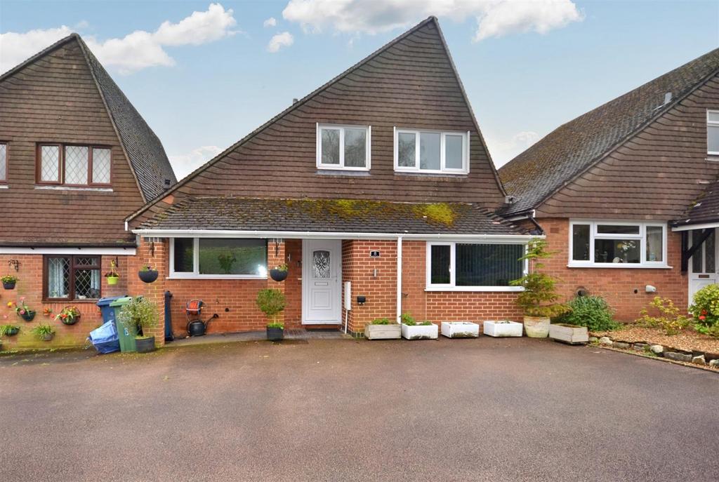 Church Lane, Oulton, Stone 3 bed semidetached house for sale £299,950
