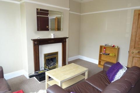 3 bedroom terraced house to rent, Lydgate Lane, Crookes, Shefield, S10
