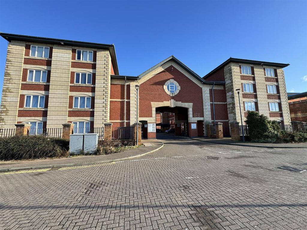 Bowline House, Harbour Walk, Hartlepool 2 bed apartment to rent £670