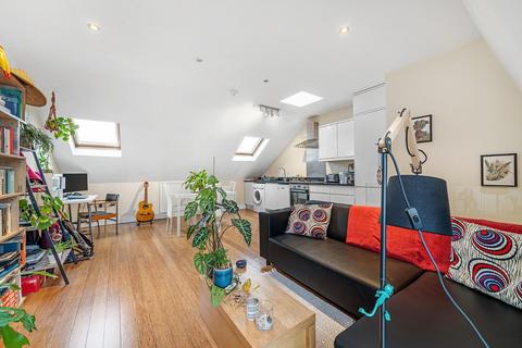 1 bedroom flat for sale, Lyham Road, SW2