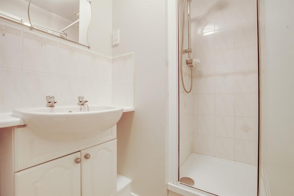 Ensuite shower room