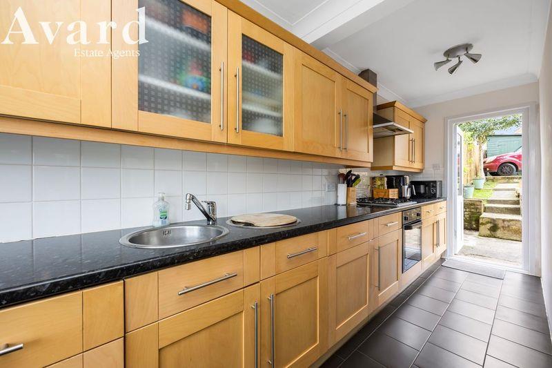 Davey Drive, Brighton BN1 2 bed terraced house for sale £375,000