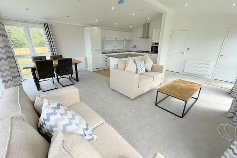 2 bedroom park home for sale, Thurleston Lane, Akenham, Ipswich