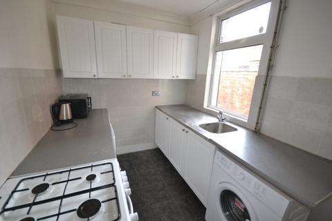 3 bedroom terraced house to rent, Roman Street, Leicester