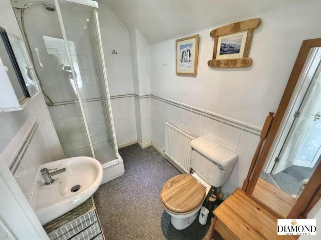Ensuite Shower Room