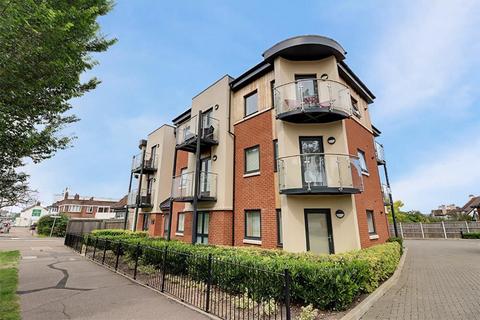 1 bedroom flat for sale, London Road, Leigh-On-Sea SS9