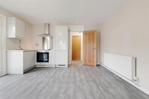 1 bedroom flat to rent, 22 South Park Road, London SW19