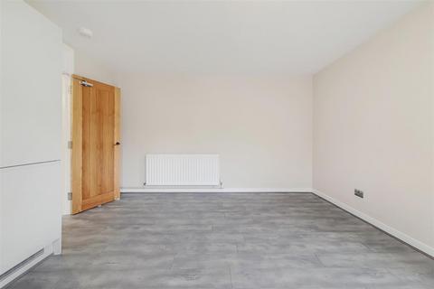 1 bedroom flat to rent, 22 South Park Road, London SW19
