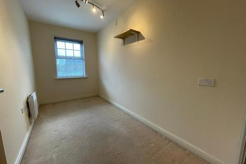 2 bedroom flat to rent, White Rose House, Ainderby Gardens, Romanby