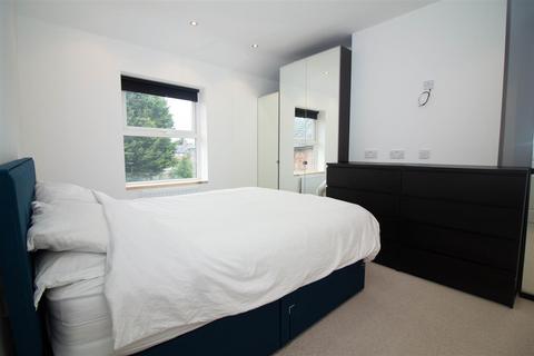 3 bedroom semi-detached house to rent, Craster Terrace, High Heaton