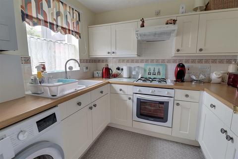 2 bedroom terraced house for sale, Hathorn Road, Hucclecote, Gloucester