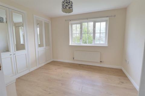 12 Hayward Close, Abbeymead, Gloucester, GL4 4RJ