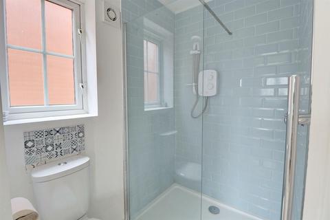 12 Hayward Close, Abbeymead, Gloucester, GL4 4RJ