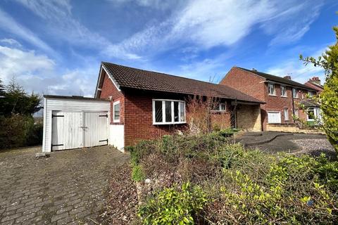 2 bedroom detached bungalow for sale, Taylor Hill Road, Taylor Hill, Huddersfield