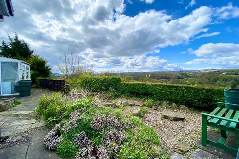 2 bedroom detached bungalow for sale, Taylor Hill Road, Taylor Hill, Huddersfield