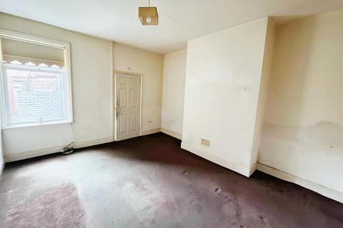 2 bedroom flat for sale, Canterbury Street, South Shields