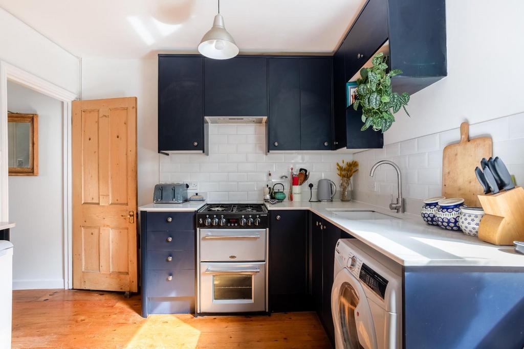 Robert Street Upper Maisonette-3.jpg