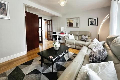 2 bedroom flat for sale, New Brook Street, Leamington Spa