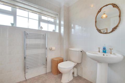 2 bedroom detached bungalow for sale, Cedar Close, Ferring, Worthing