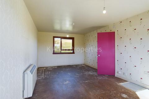 3 bedroom semi-detached house for sale, 6 Parkside, Finstown, Orkney