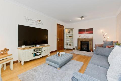 59 Elm Street, Errol, Perth, PH2 7SQ