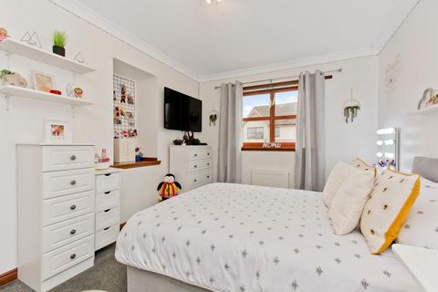 59 Elm Street, Errol, Perth, PH2 7SQ