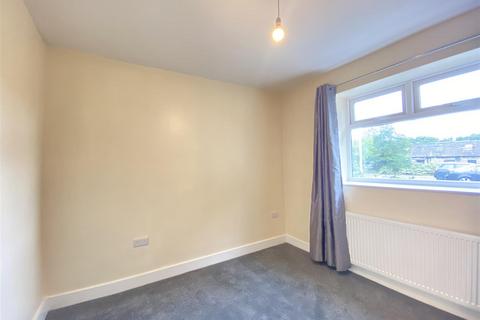16 Jubilee Mount, Brighouse, HD6 3BY