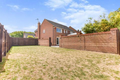 5 bedroom detached house for sale, Sykes Close, Swanland, North Ferriby