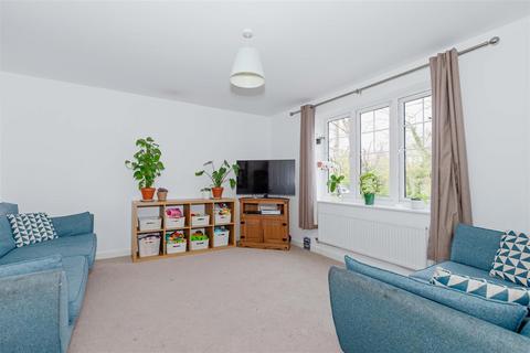 4 bedroom detached house for sale, Teasel Drive, Worthing