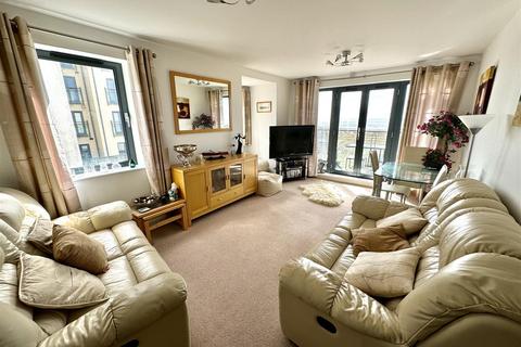 2 bedroom apartment for sale, St. Christophers Court, Marina, Swansea