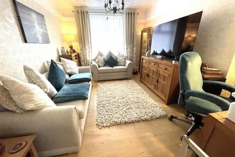 24 Danlan Road, Pembrey, Burry Port, SA16 0UF