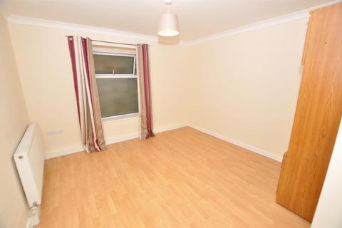 3 bedroom flat to rent, Tenby Road, St. Clears, Carmarthen