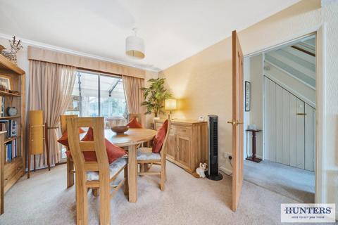 19 The Green, Welling, DA16 2PA