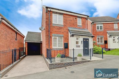 3 bedroom detached house for sale, Bluebell Close, Nuneaton