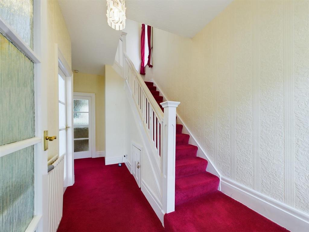 Hallway.jpg