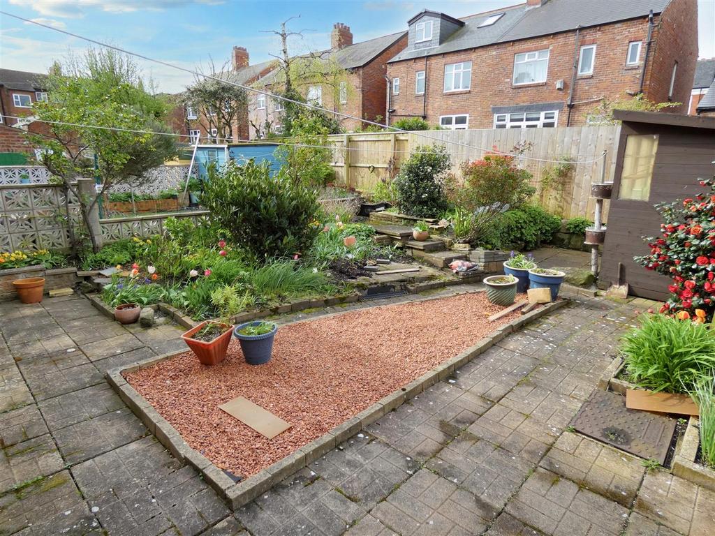 Garden 1.JPG