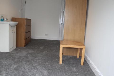 House share to rent, Crawley Drive, Hemel Hempstead