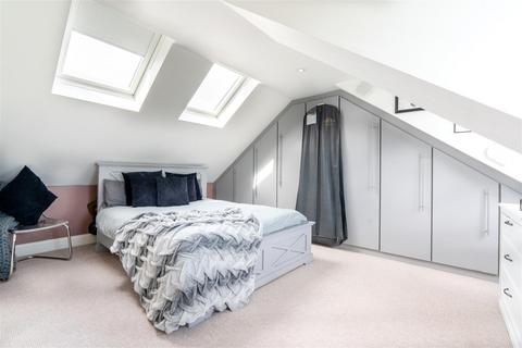 4 bedroom semi-detached house for sale, Highfield Road, Westerhope, Newcastle Upon Tyne