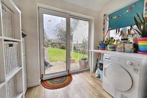 5 Ashleigh Way, Probus, Truro, TR2 4TL