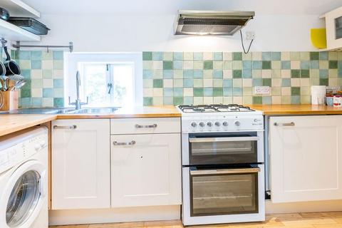 2 bedroom flat to rent, N8