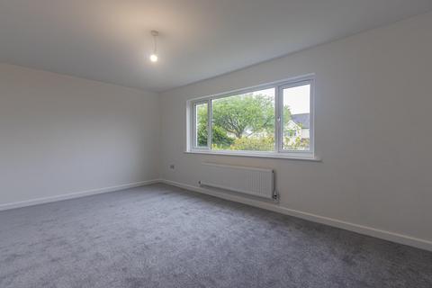 2 bedroom flat to rent, Heol Lewis, Cardiff CF14