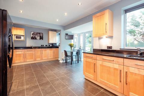 5 bedroom detached house for sale, Davyhulme Road, Urmston, Manchester, M41