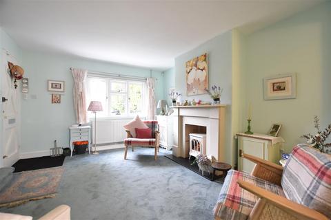 2 bedroom terraced house for sale, The Old Street, Leatherhead KT22