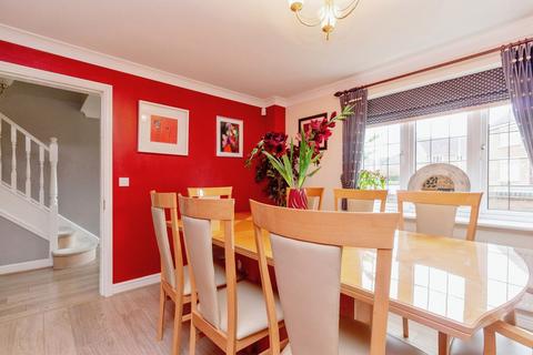 5 bedroom detached house for sale, Finchale Avenue, Telford TF2
