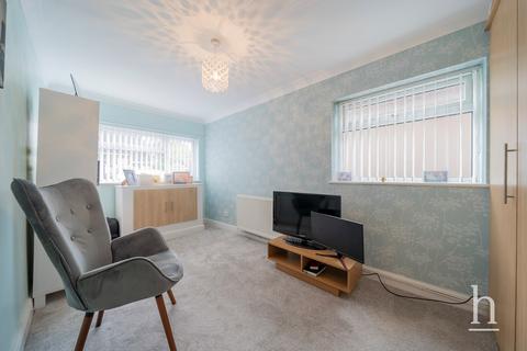 3 bedroom semi-detached house for sale, Upland Road, Upton CH49